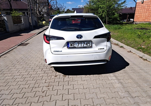 Toyota Corolla cena 95999 przebieg: 15000, rok produkcji 2022 z Radlin małe 92